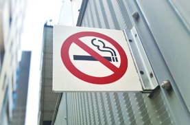 cartello divieto di fumo